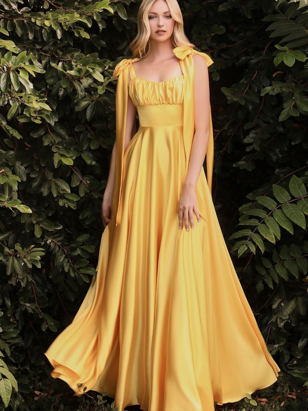 Cinderella Divine Yellow Satin Maxi Formal Dress Size 2 Ruched Bust